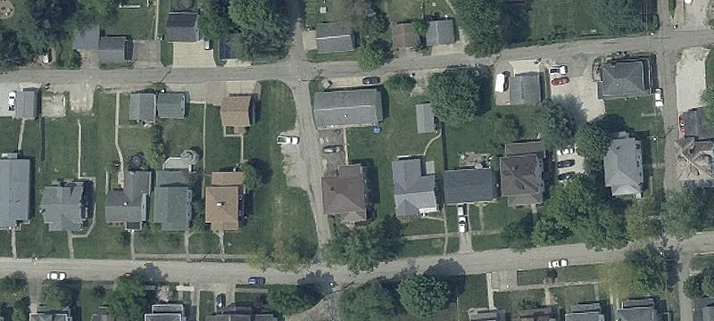 119 Thompson Ave
