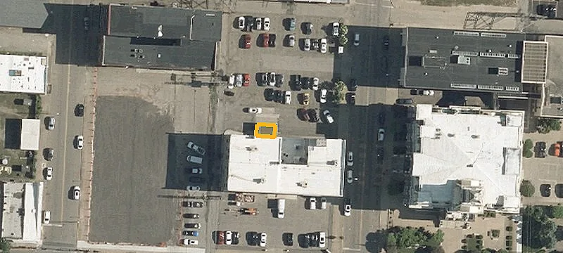 19 4th St