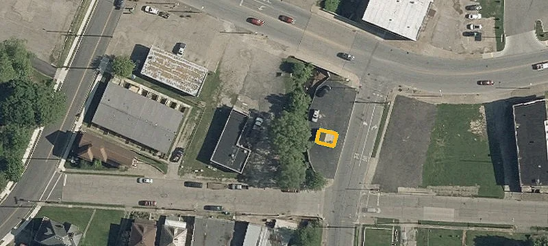 1020 Main St