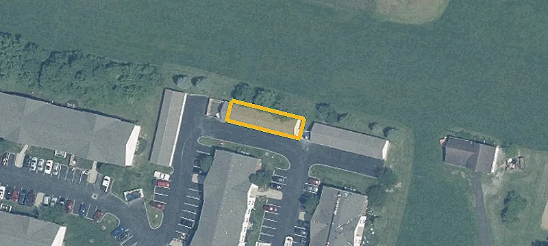 636 Grey Oaks