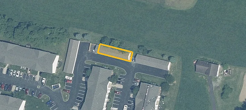 646 Grey Oaks