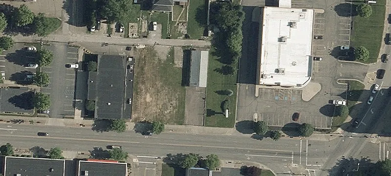 807 Main St