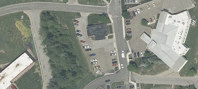 St John Hts