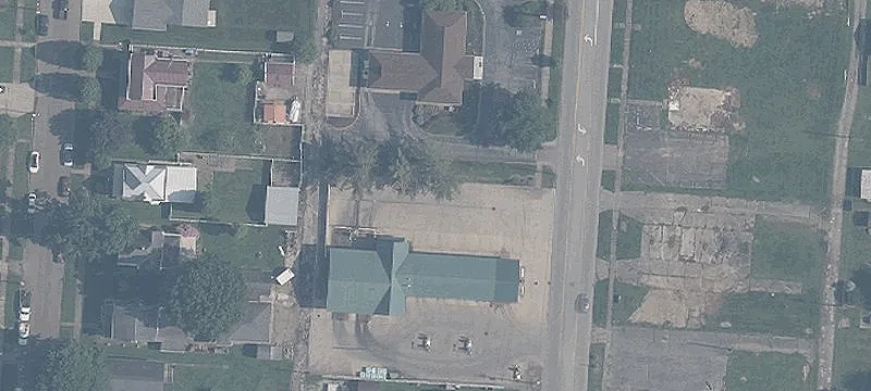 Main St