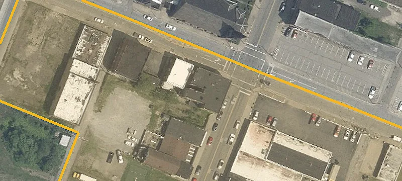 205 4th St