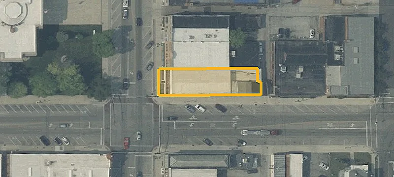 100 Main St