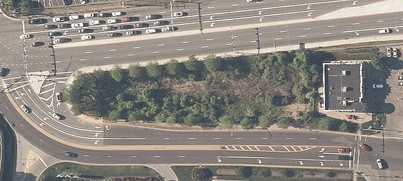 Strip NW Ave