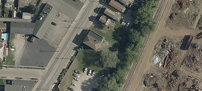 1420 Maysville Ave
