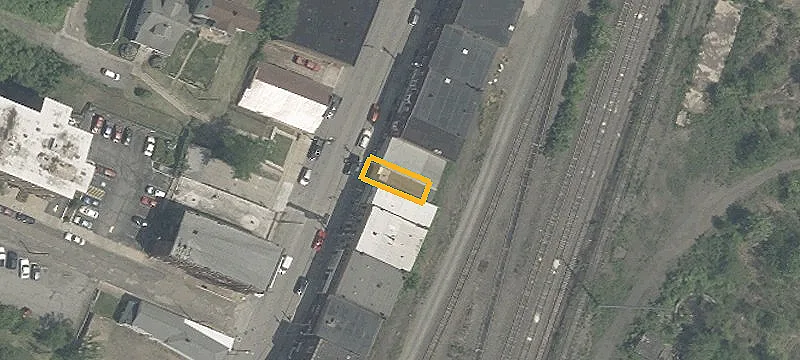 666 Commercial St
