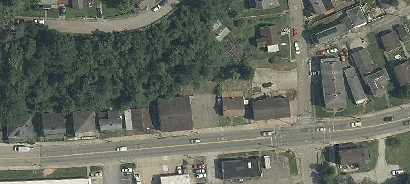 808 Main St