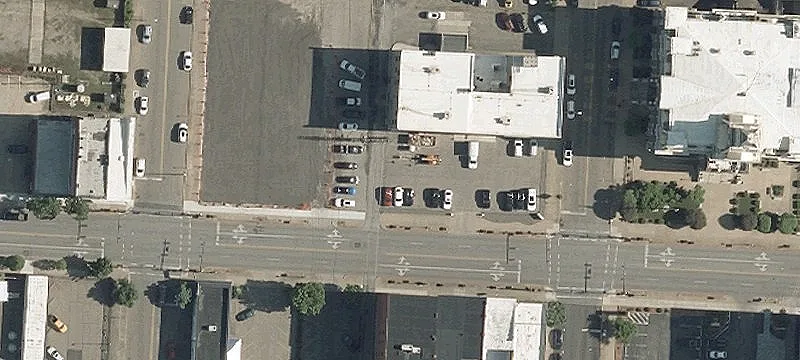 319 Main St