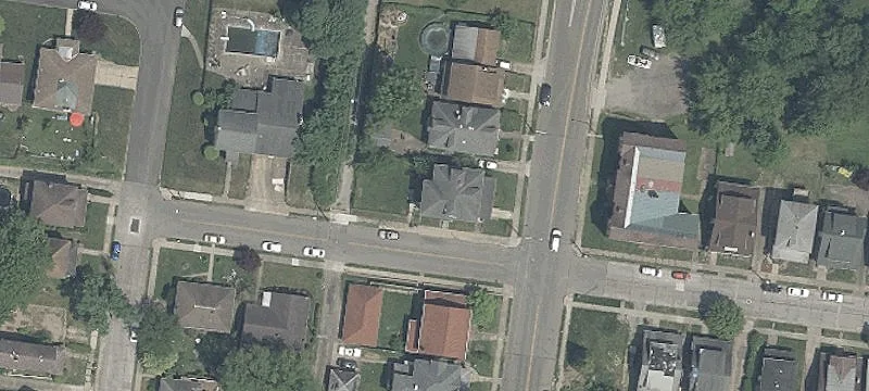 261 Lawson Ave