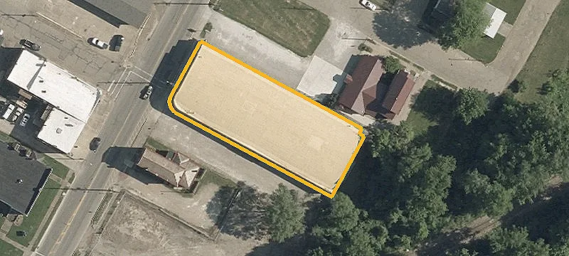 900 Linden Ave
