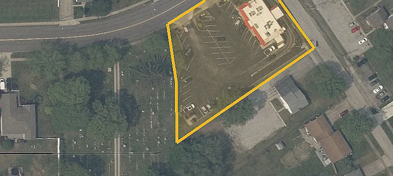 Main St