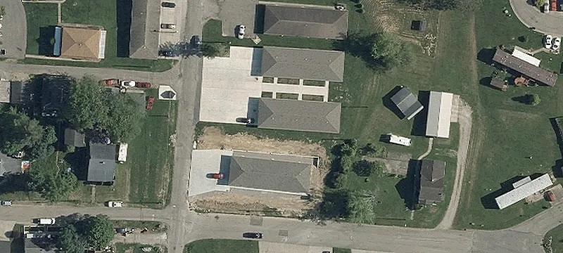84 4th N Stanley Ave