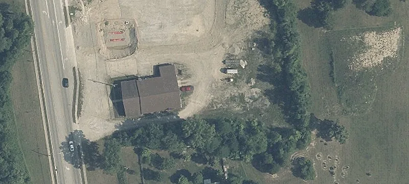 2594 Wapakoneta Ave