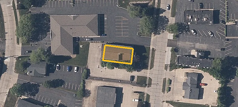 68 Baker Blvd