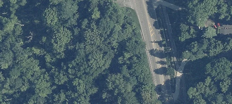Riverside Dr