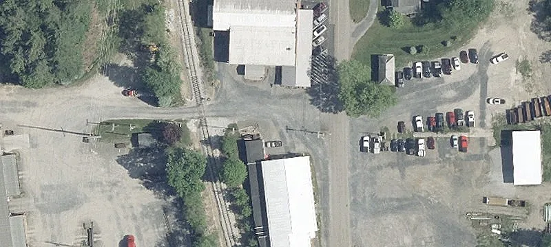 Chestnut SE Ave