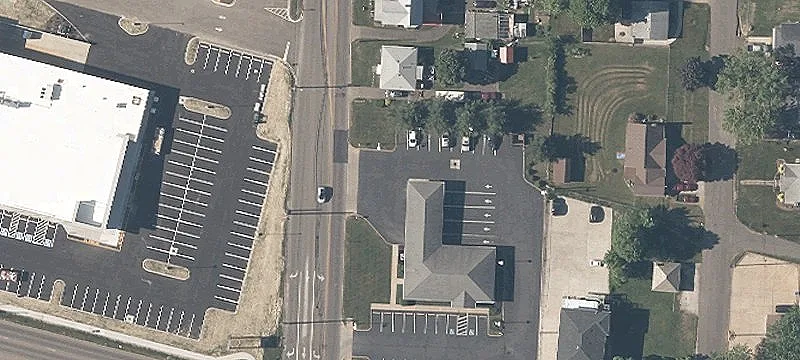 Lincoln E Way