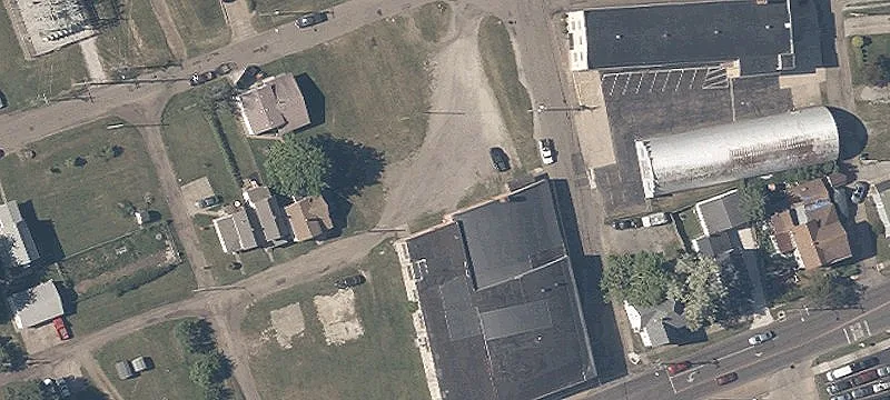 6 Cherry NW Rd