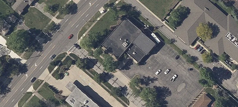 6993 Pearl Rd