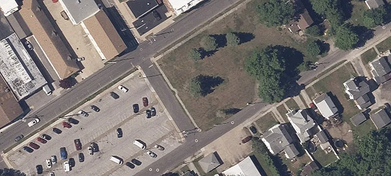 Seminary St