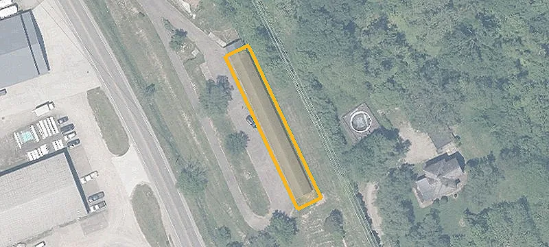 135 Columbus Rd