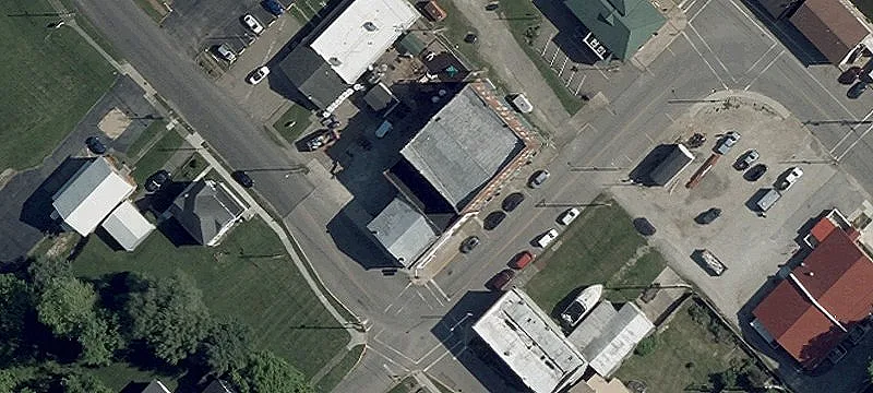 40 3rd St