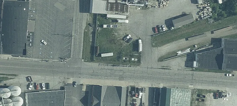 Lincoln St