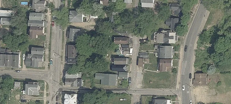 807 Rigby St
