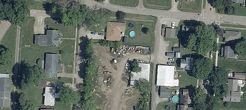 Bartlett St