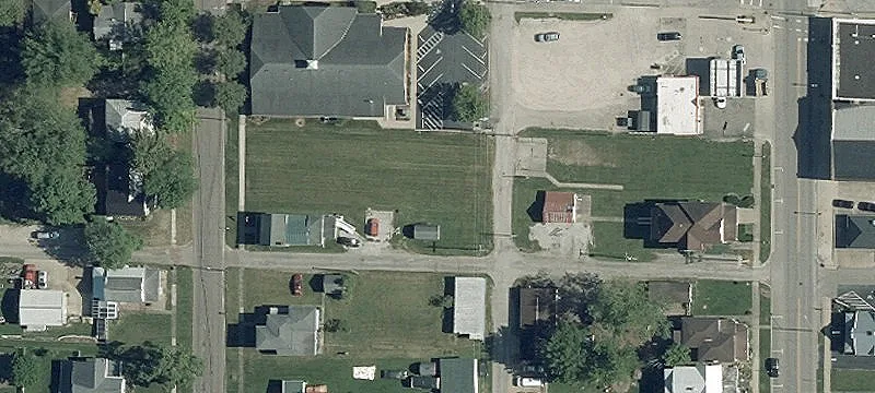 Main St
