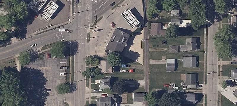Main St