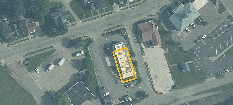 201 Main St
