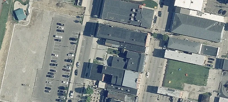 Main St