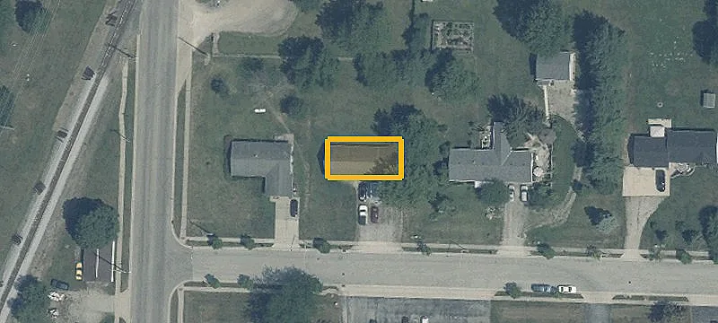 10 Riverside Dr