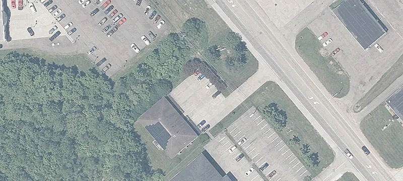 240 Columbus Rd