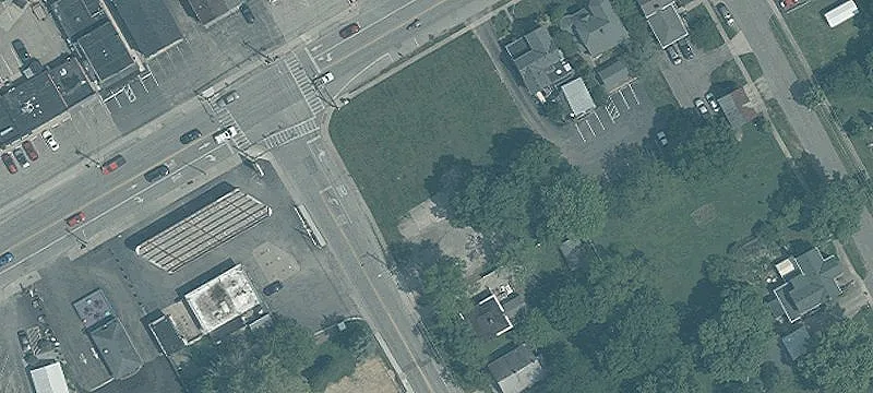 Main St