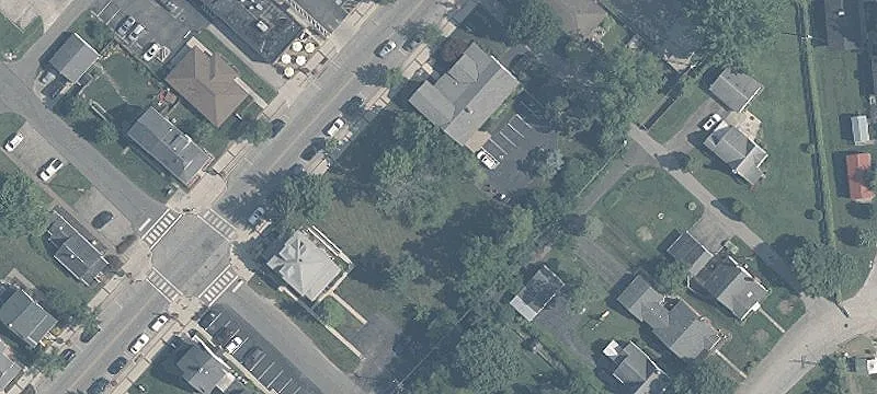 Main St