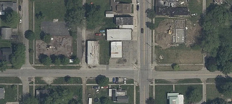 Main St