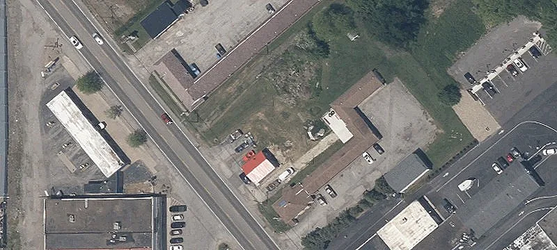 103 Youngstown Warren Rd