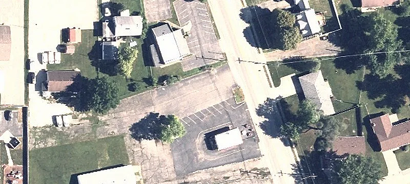 1121 Miami St