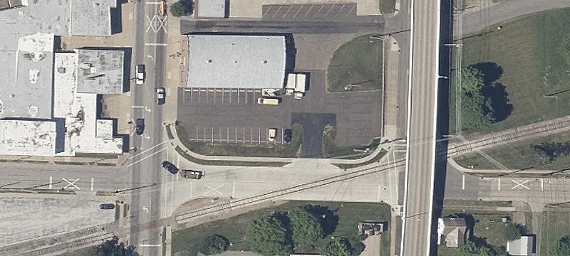 Main St