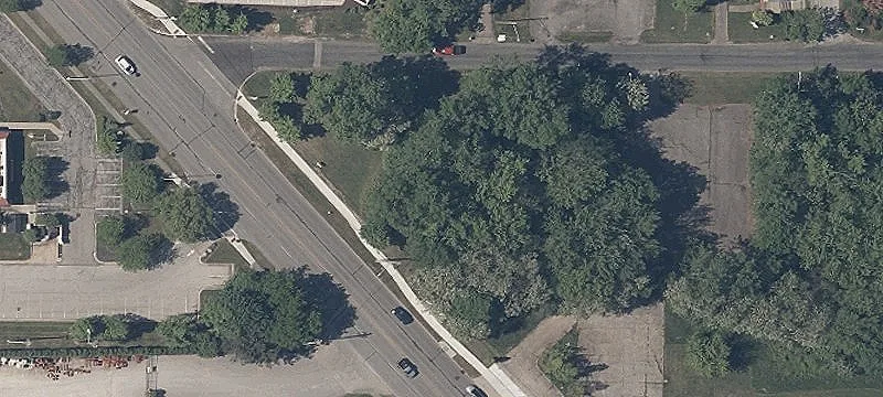 Broadway Ave