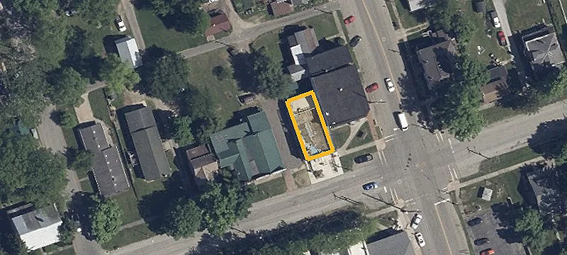 10 Main St
