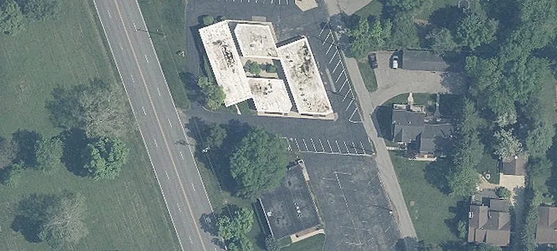 3250 Riverside Dr
