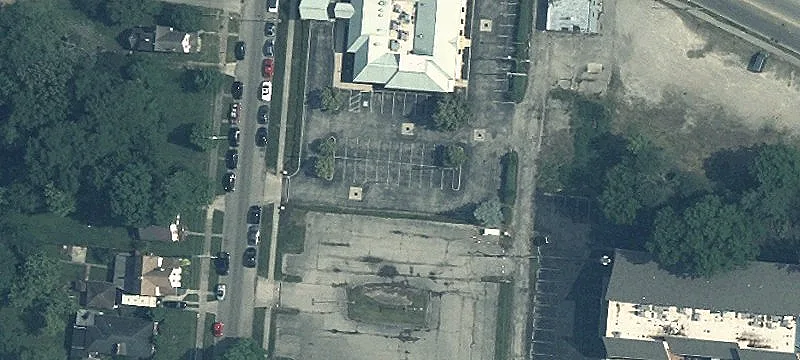 Buxton Ave