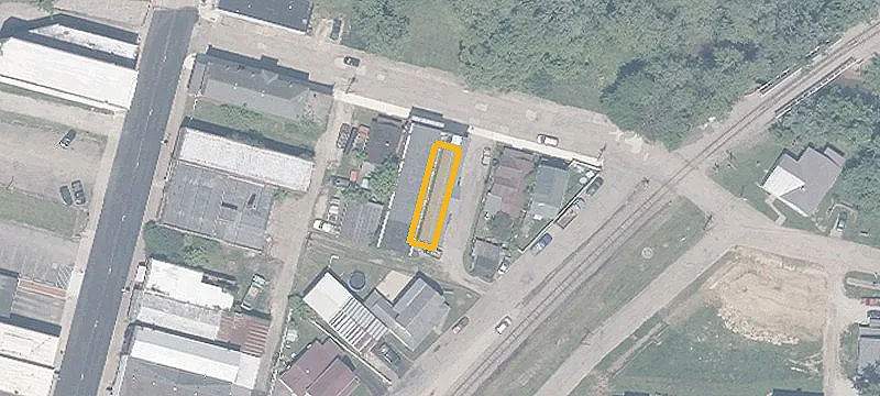 16 Frnt St