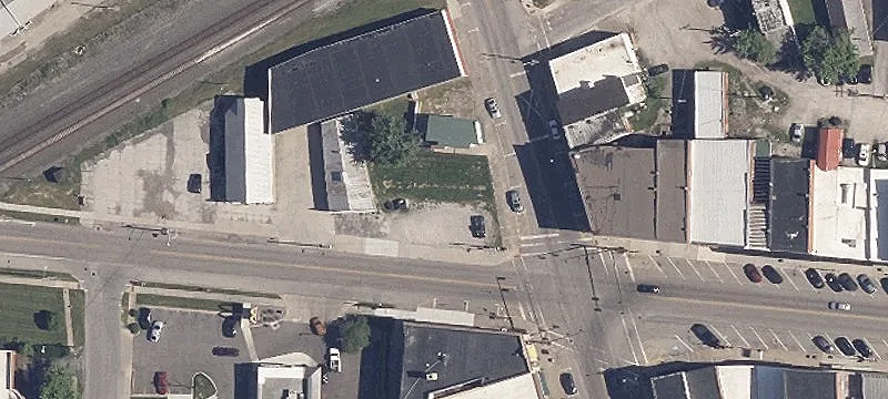 Main St